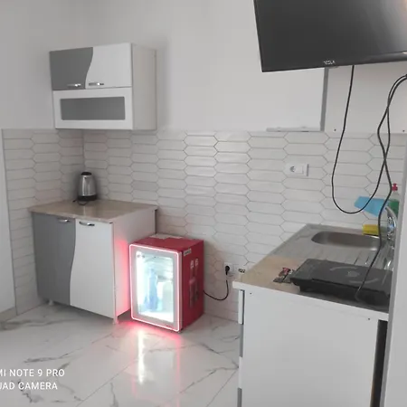 Chill Апартаменты *